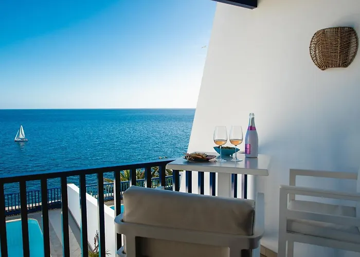 Villa Frontline 25, Modern Coastal Design With Amazing Views Puerto Calero