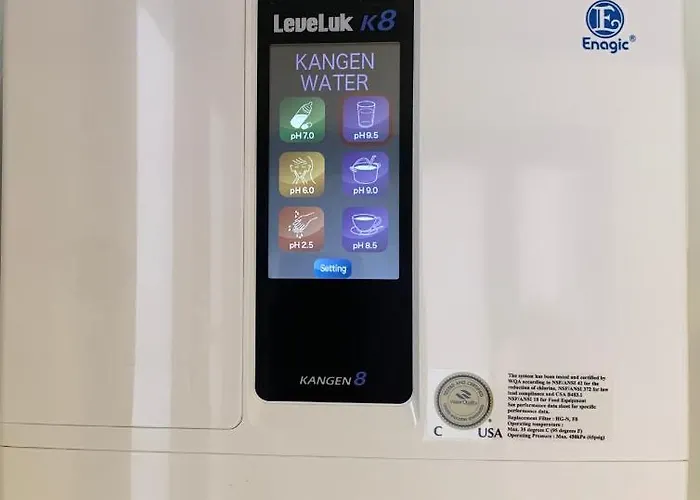 Frontline 25, Modern Coastal Design With Amazing Views Villa